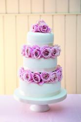 little_venice_DIY_wedding_cake_Sainsburys_Magazine